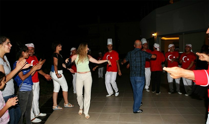Hedef Beach Resort Hotel